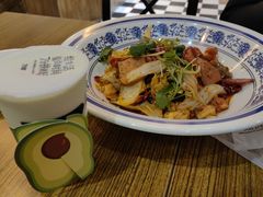 -蜀天上精专麻辣香锅(文定路店)