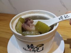 苦瓜炖排骨汤-琦记丰顺捆粄(蛇口店)