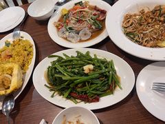 -Thai Market Restaurant( 04 Tran Quoc Toan)