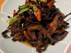 -山茶云南菜(永安里店)