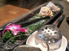 -捞王锅物料理(上海世茂广场店)