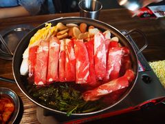 部队锅-MI WU FACTORY米屋美食工厂餐厅(绿地店)