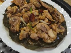 -海大大蒸汽海鲜餐厅·粤菜·特色小炒(欢乐颂店)