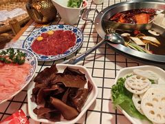 -山悦里 山野·鲜火锅(罗斯福广场店)