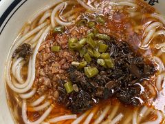 -李易面馆(树木岭店)