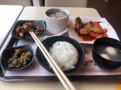 -东方既白(黄兴路大润发店)