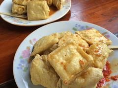 各半份-茅老太臭豆腐