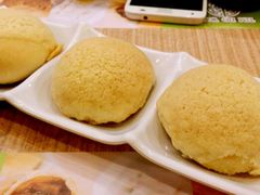 酥皮焗叉烧包-添好运点心专门店(中环IFC店)