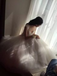 -南京宝娜嫁衣婚纱礼服馆(中央路店)