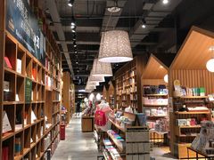 -百新书局(尚悦湾店)