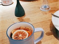 -蜜桃餐厅·伴山(湖滨商业街店)