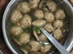 汽水肉丸野菌汤-阿木怪味牛骨头