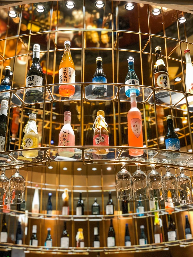 二次元烧肉居酒屋隐喻日式风情