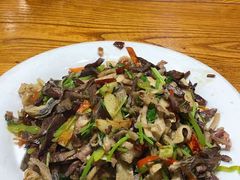 -蒙艾里民族传统菜蒙餐