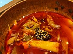 -成都你六姐·牛肉冒菜(上海环宇荟店)