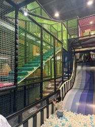 -MELAND CLUB亲子乐园·派对·餐厅(北京芳圆里ID MALL店)