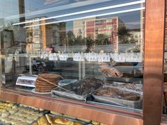 -聚德华天护国寺小吃(甜水园店)