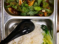 辣椒炒肉饭-锅儿挑面馆