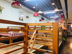 大堂-益百岁牛尾汤(香山路店)