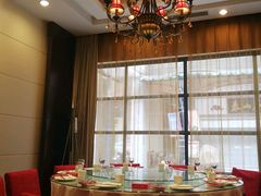 -高第街56号餐厅(宝龙店)