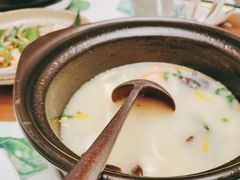 -云海肴汽锅鸡·云南小炒(曲江大悦城店)