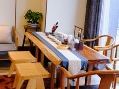 -鼎泰亨·海鲜牛肉餐厅(滨江店)