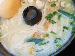 -飞虎过桥米线(翠湖店)