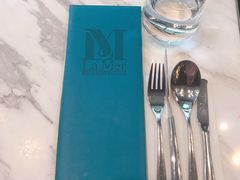 -La Mer Restaurant & Lounge