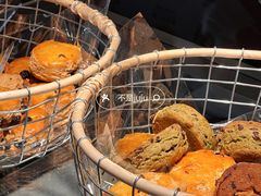 -稻田秋(怡美广场店)