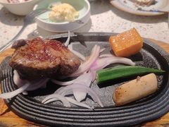 -战斧牛排餐厅(百盛优客店)