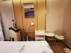 -香港倾城国际·美容美体中心