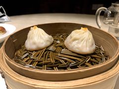 蟹粉小笼-成隆行·蟹王府(九江路店)