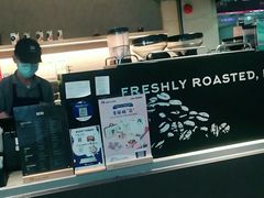 -瑞幸咖啡(中国凤凰大厦店)