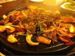 炙子烤牛肉-燚店·铁板鱼蛙·烤肉·烤串(北新桥店)