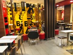大堂-麦当劳(武汉火车站店)