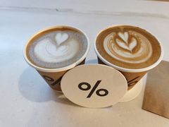 原味拿铁-% Arabica阿拉比卡咖啡(武汉天地店)