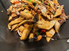 -吃货私房菜(丽江束河古镇店)
