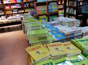 北方图书城教辅图书区域还有待完善。