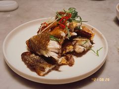咸香酥脆黄花鱼-莆田餐厅PUTIEN(万象天地店)