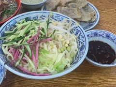 老北京炸酱面-门框胡同百年卤煮(前门煤市街店)