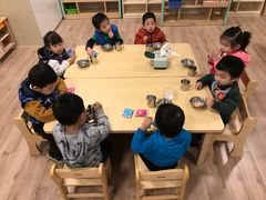 -黄浦乐烁龙鱼宝贝托育园(海潮路校区)