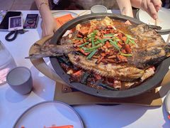 -鸣记脆皮烤鱼·海鲜烤鱼(三八广场店)