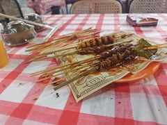 -刘姐啤酒鱼民族演艺餐厅(西街总店)