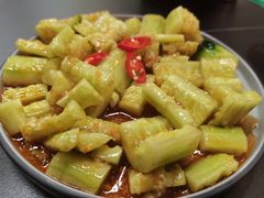 -许哥东北烧烤·铁丳烤串·宫后夹肉(繁花中心店)