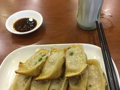 -小姜锅贴(凤凰街店)
