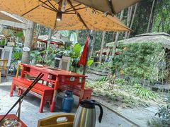 -二荆条·蜀鲜汇城市森林火锅