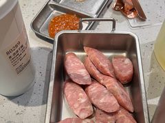 -蚂蚁洞·烤肉大营地(上海静安大悦城店)
