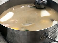-肥仔文澳门猪骨煲(南京西路店)