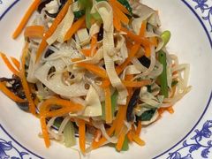 老南京素什锦-古都历食南京菜·烤鸭·鸭血粉丝·汤包(南京博物院店)