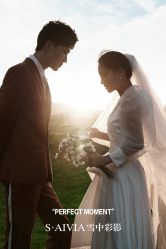 -雪中彩影婚纱摄影·微光艺术中心